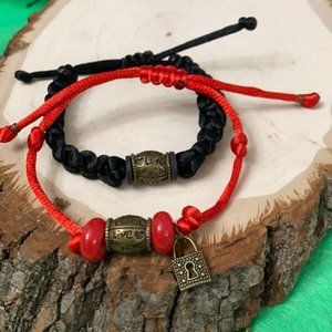 Love Live Laugh couples macrame bracelet set